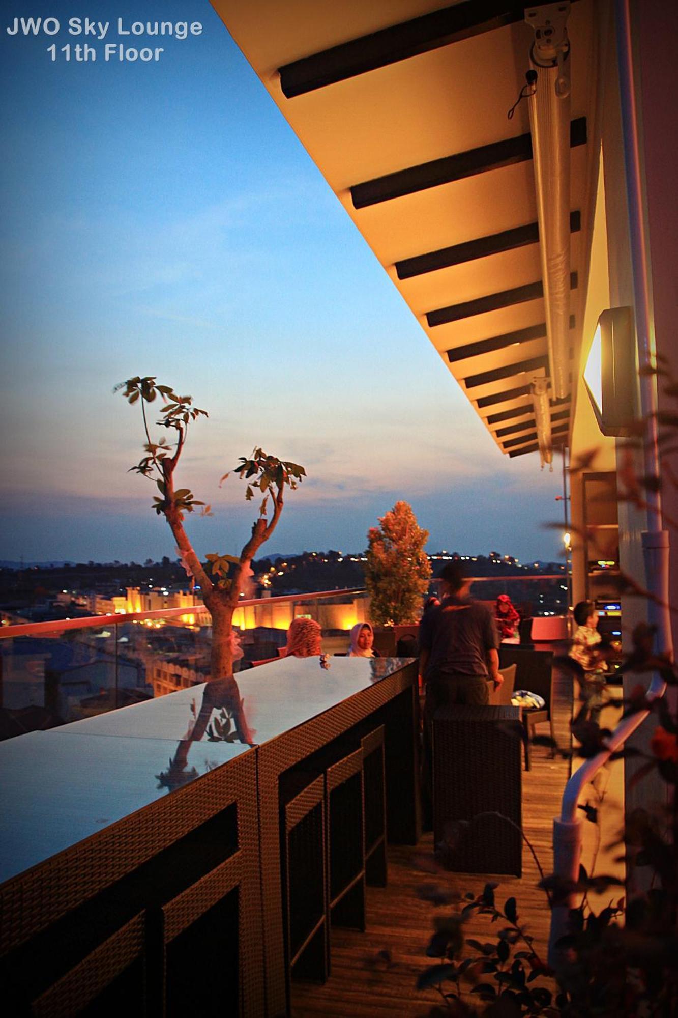 Biz Hotel Batam Nagoya Ngoại thất bức ảnh