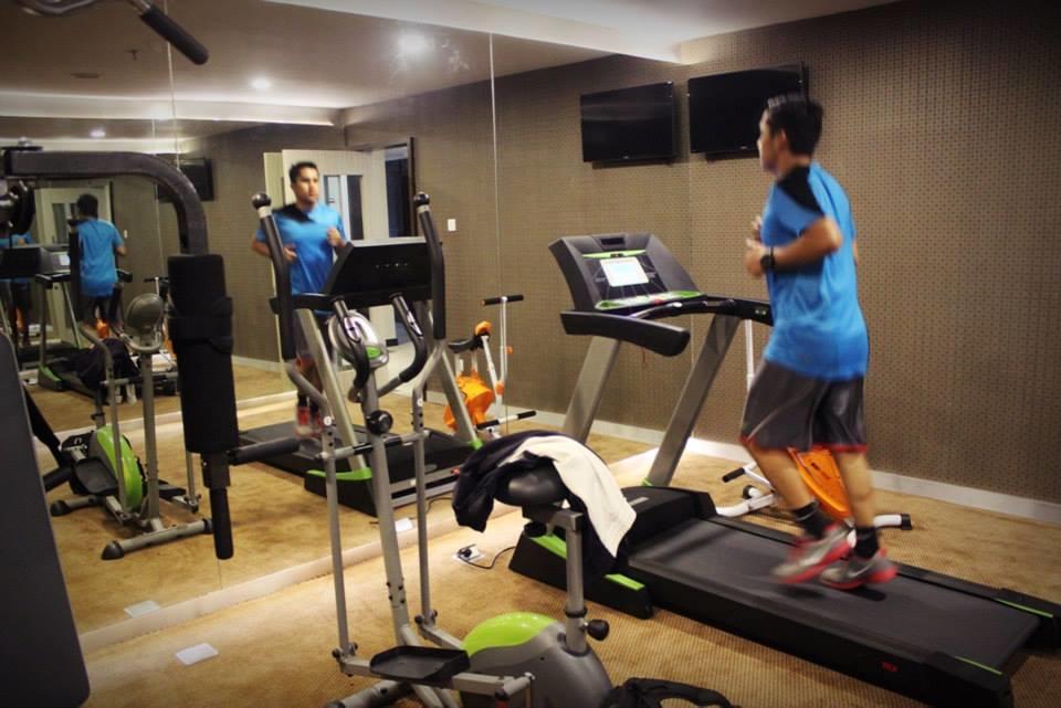 Biz Hotel Batam Nagoya Ngoại thất bức ảnh