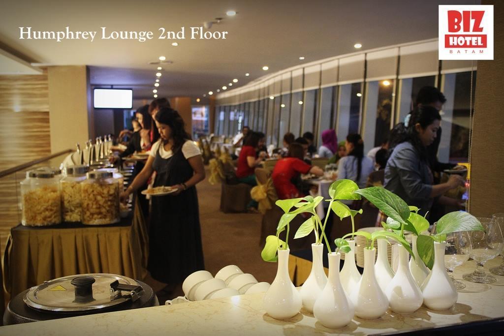 Biz Hotel Batam Nagoya Ngoại thất bức ảnh